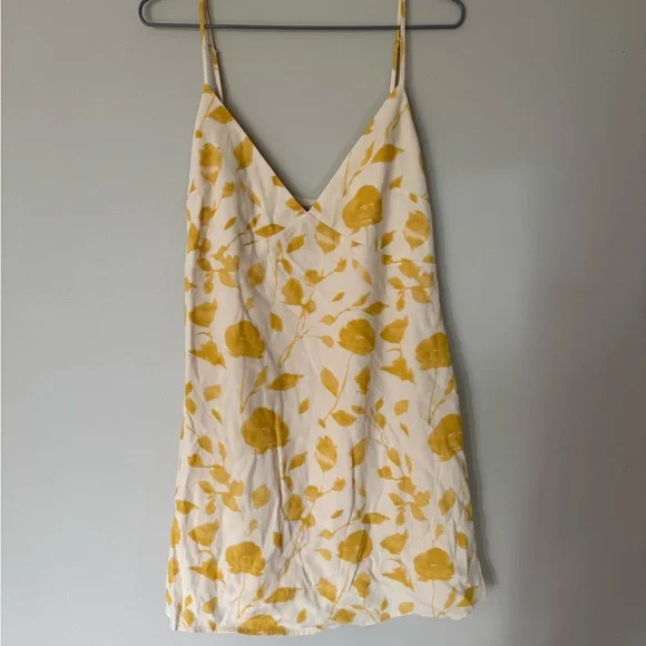 NWOT Dynamite V-neck Slip Mini Dress - Picture 4 of 8